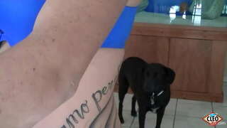 Cuberto Bebé Súa Cleo gusta de dar unha pequena man cando un gran pau precisa para liberar o estrés, aínda máis se pode estar quente cum todo sobre os seus peitos! Tan bo! Completa Vídeo E Todos Os Seus Cleo @ ItsCleoLive.com!