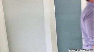 Tiffany Watson y su Kyle follada, chupó, lamió cada uno de los otros